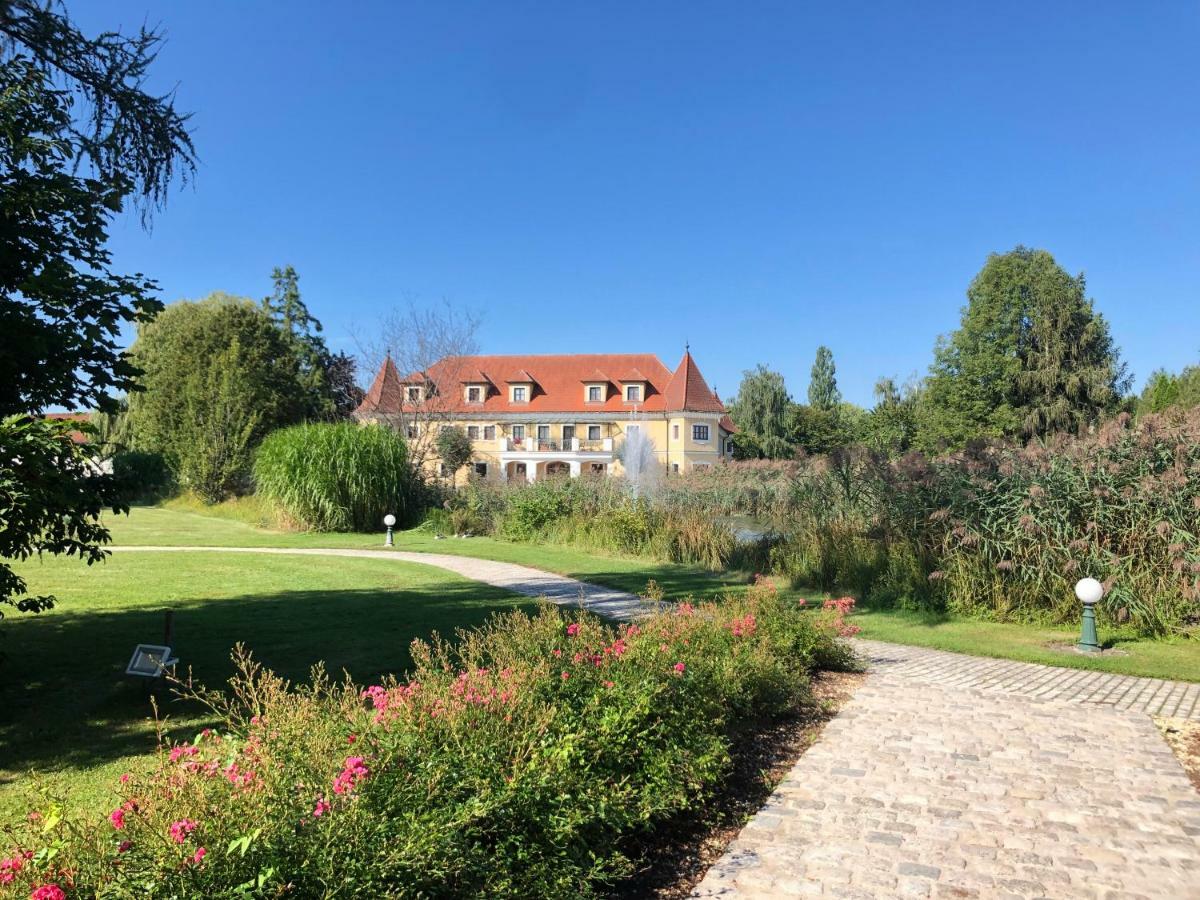 Almtalhotel Appartements In Pettenbach ภายนอก รูปภาพ